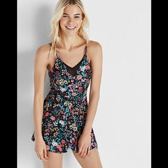 Express Floral Faux Wrap Cami Romper Jumpsuit 0 - Picture 2 of 3